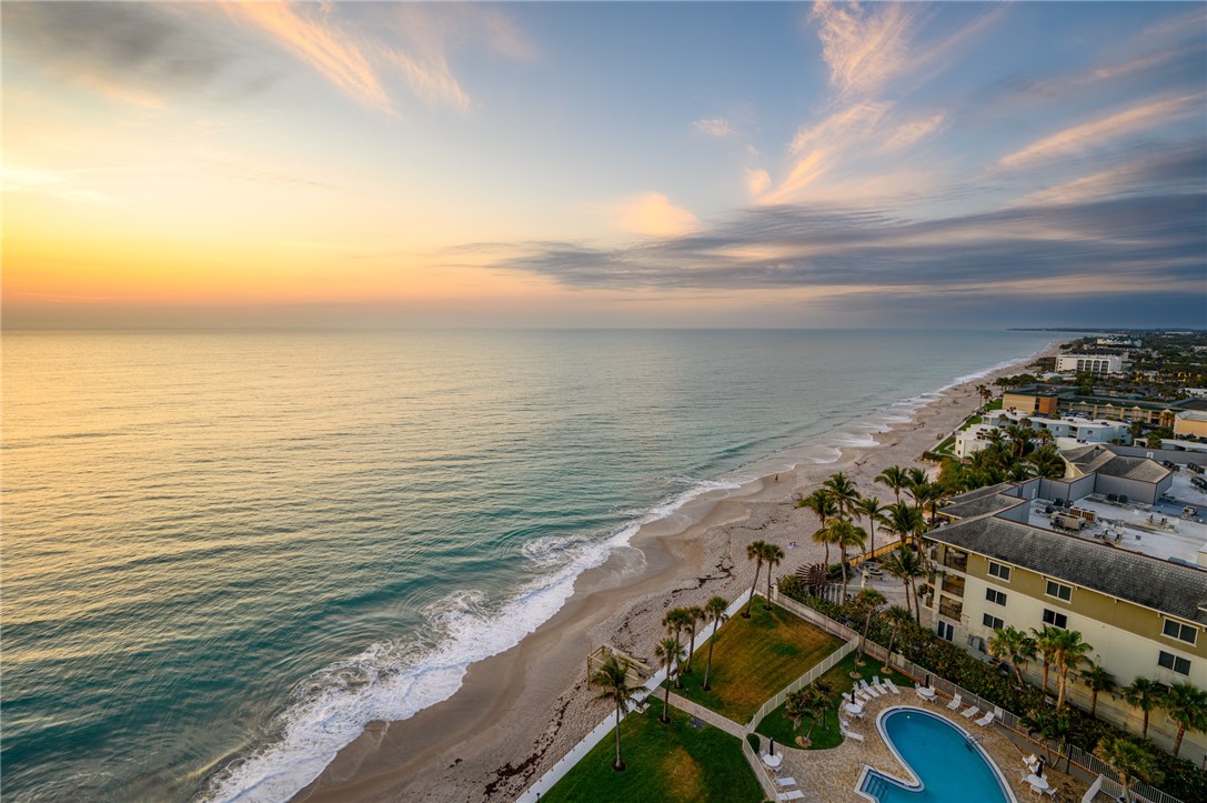 3554 Ocean Drive PH4N