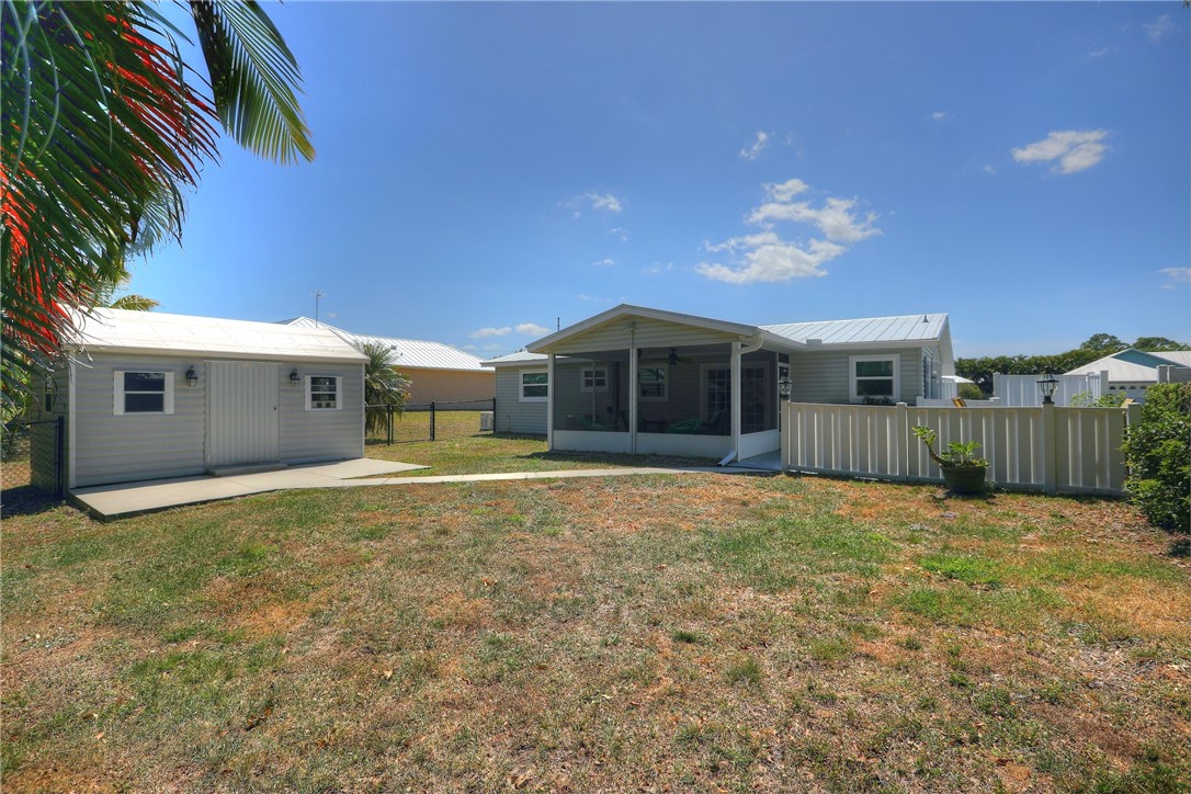 1550 Emerson Lane