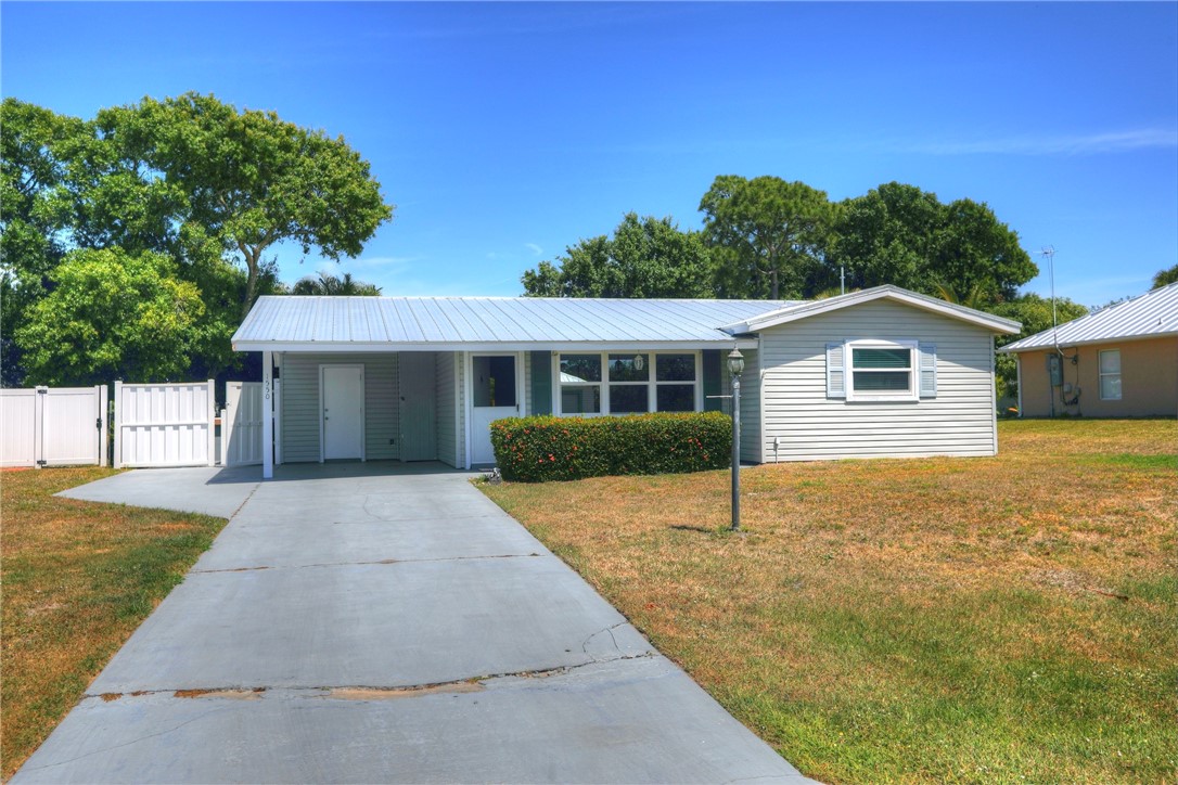 1550 Emerson Lane