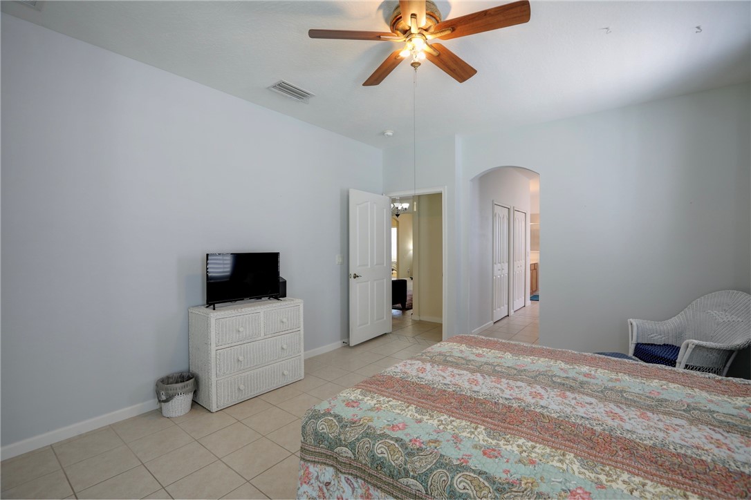 508 Crossings Boulevard