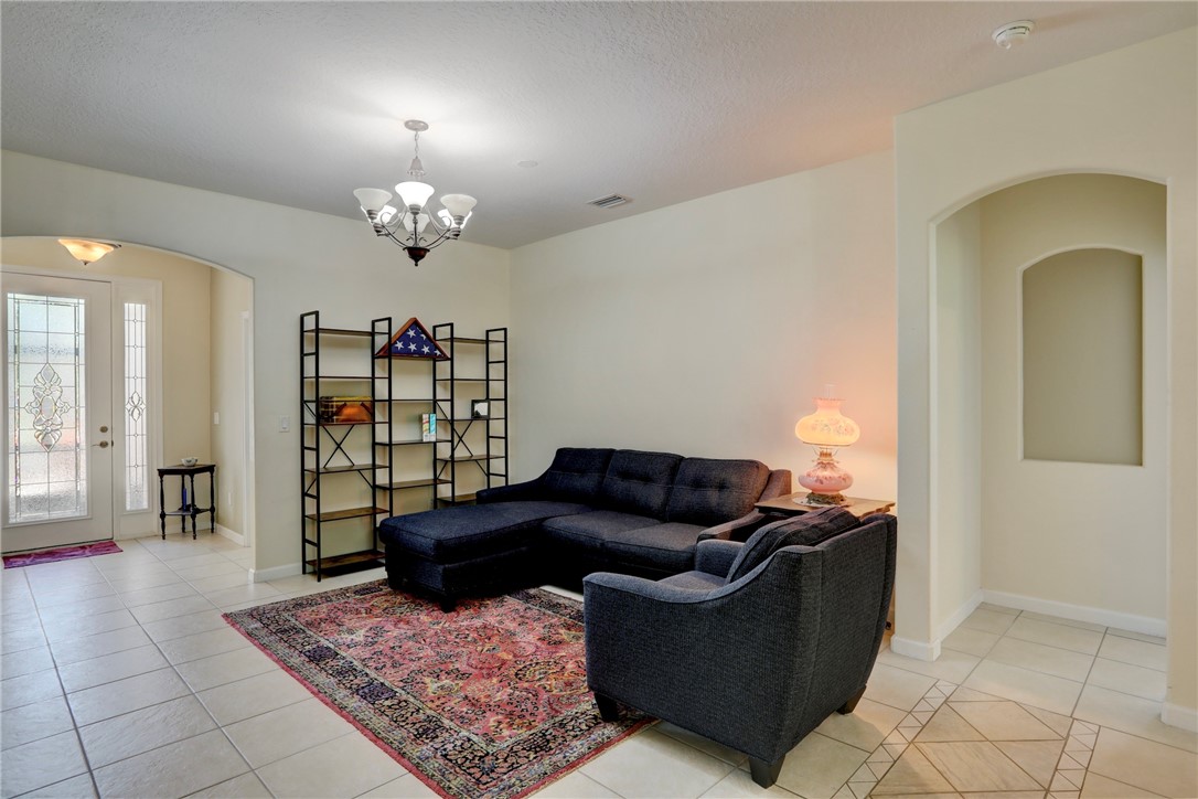 508 Crossings Boulevard