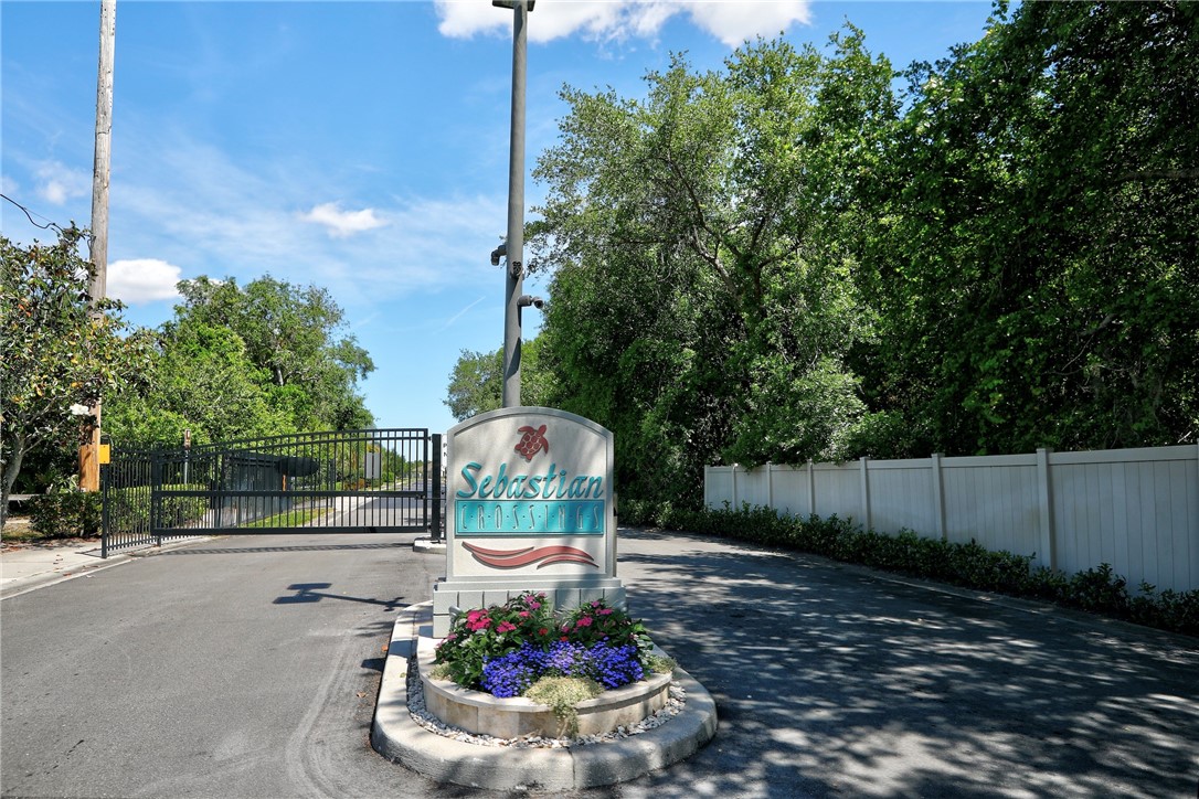508 Crossings Boulevard