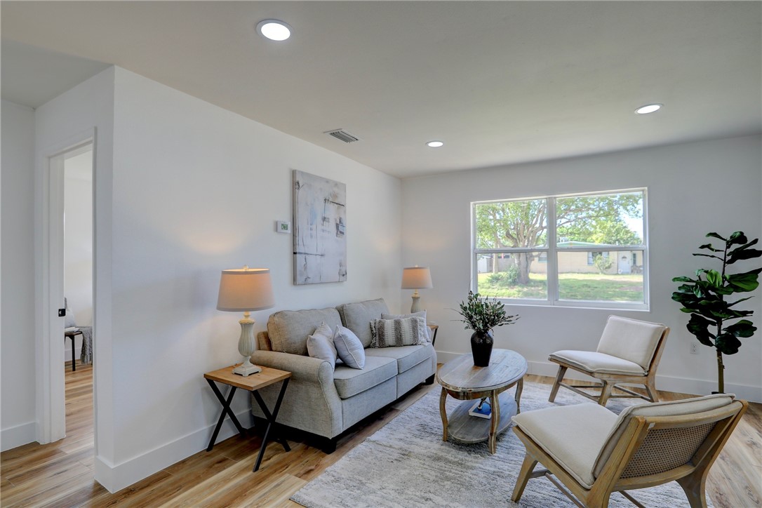 2184 Shelby Drive