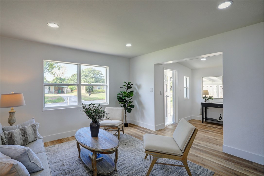 2184 Shelby Drive