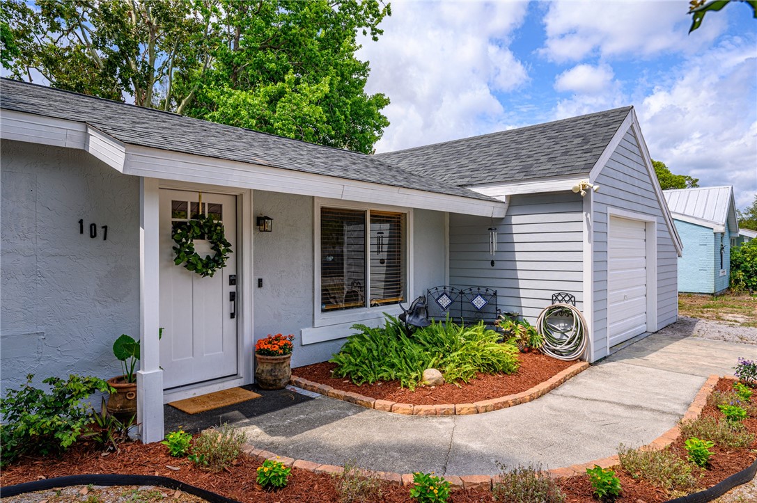 107 Alameda Avenue
