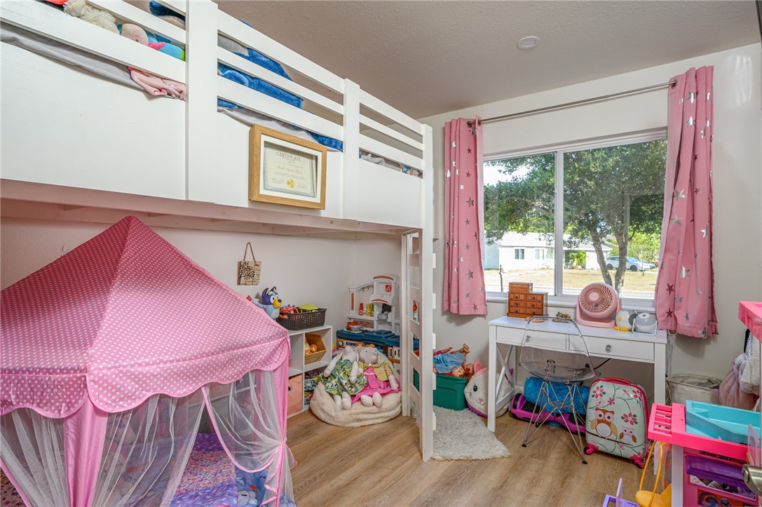 107 Alameda Avenue