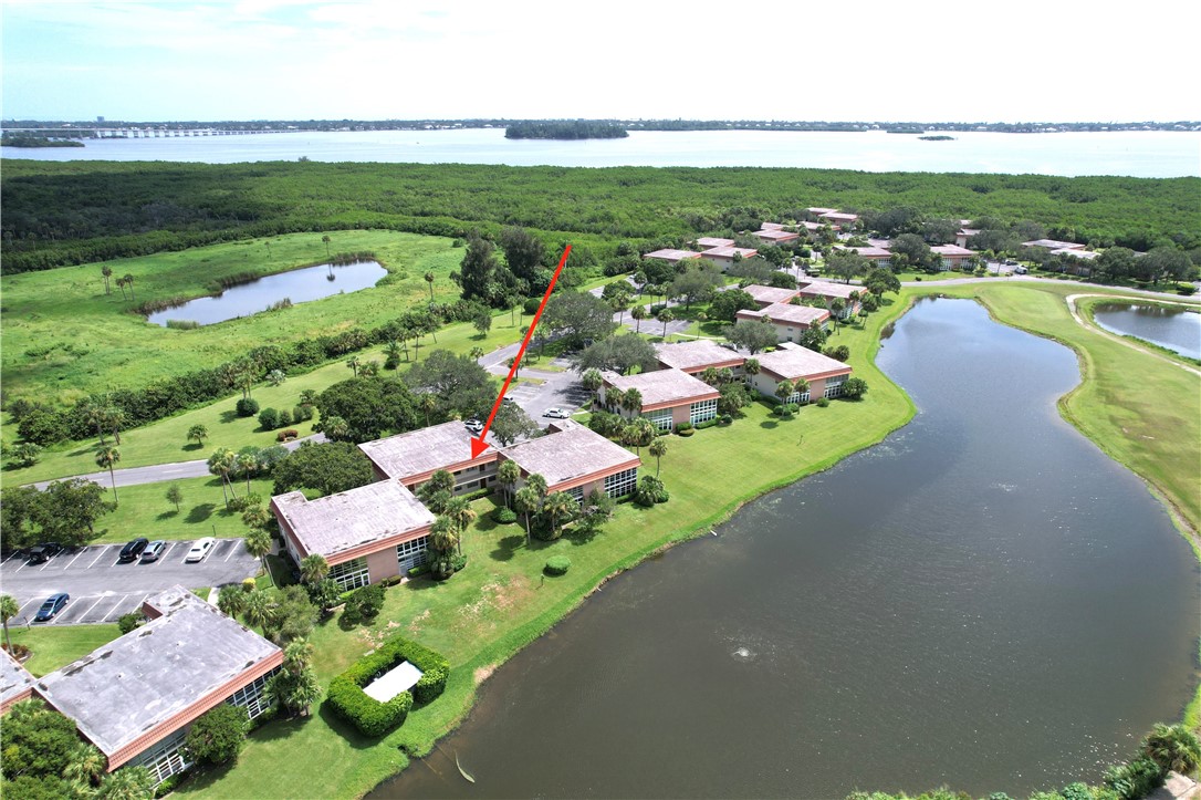 33 Vista Gardens Trail 205