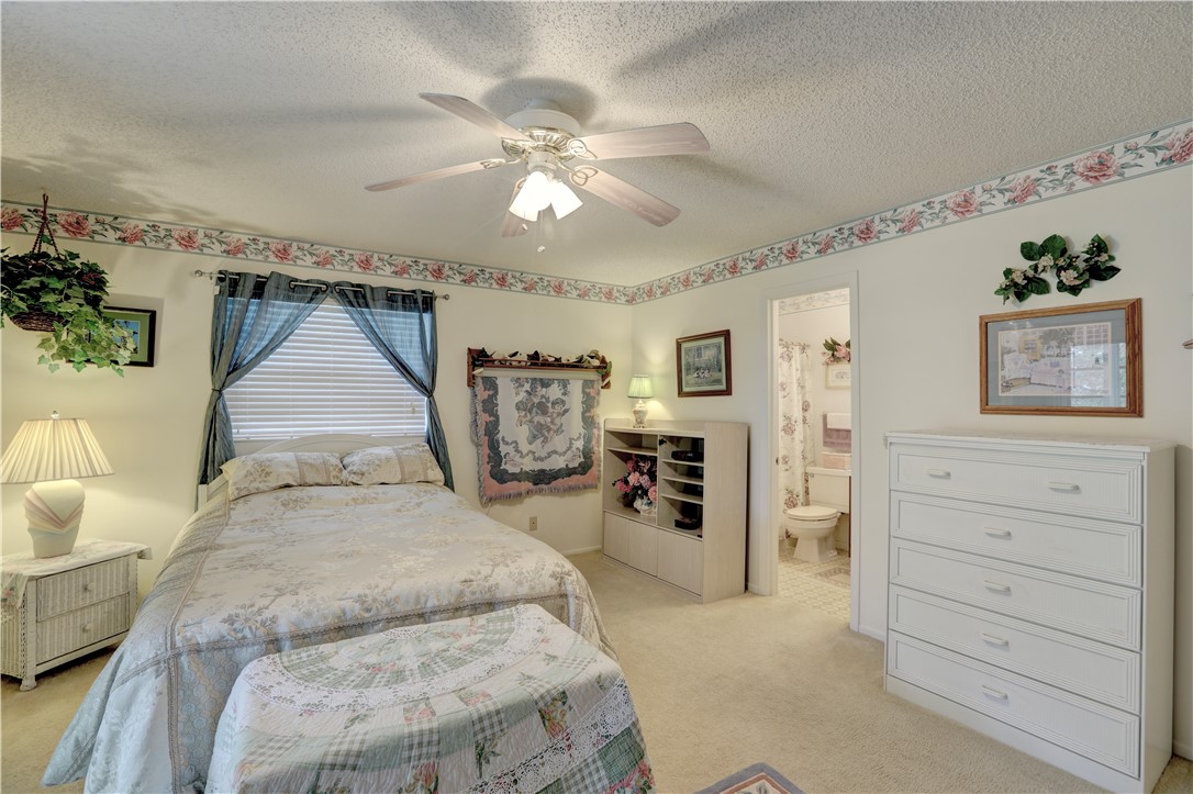33 Vista Gardens Trail 205