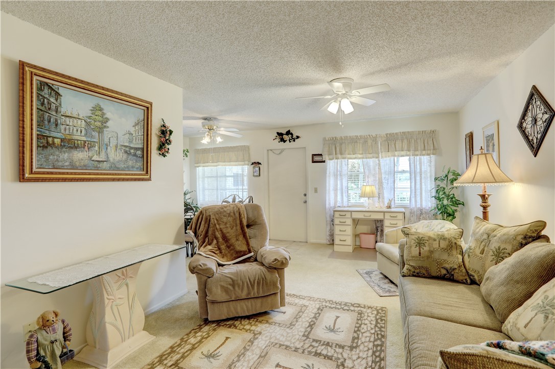 33 Vista Gardens Trail 205