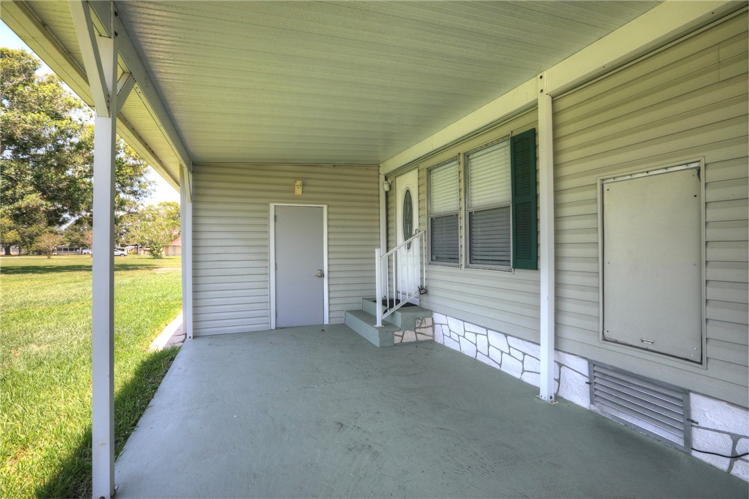 1124 Waterway Drive