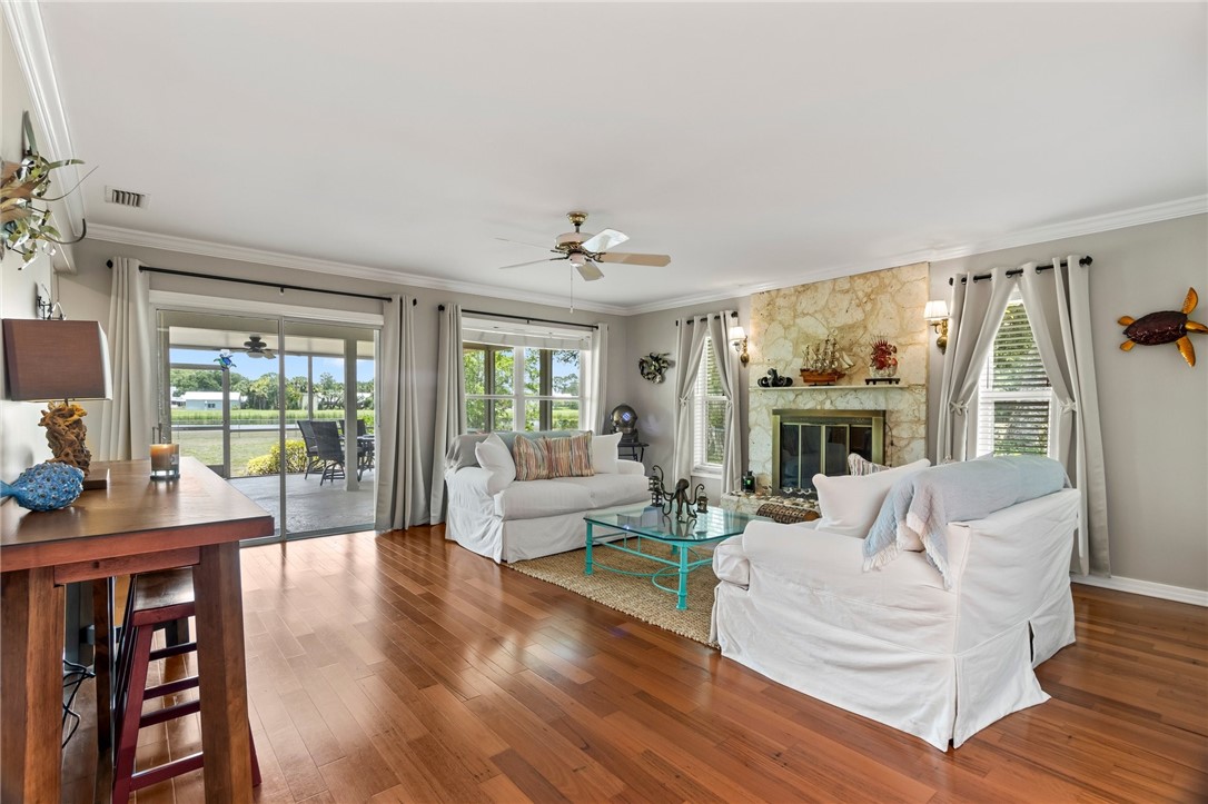440 Sopwith Drive
