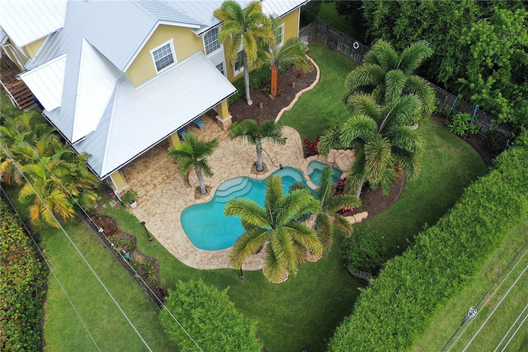580 Cross Creek Circle