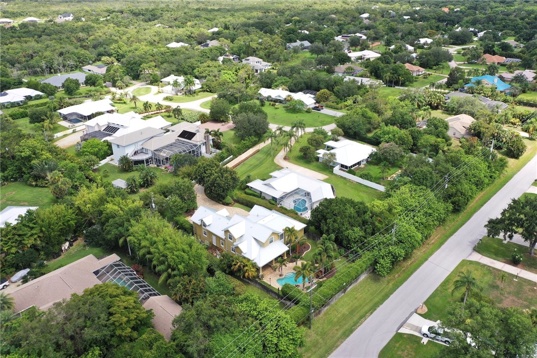 580 Cross Creek Circle