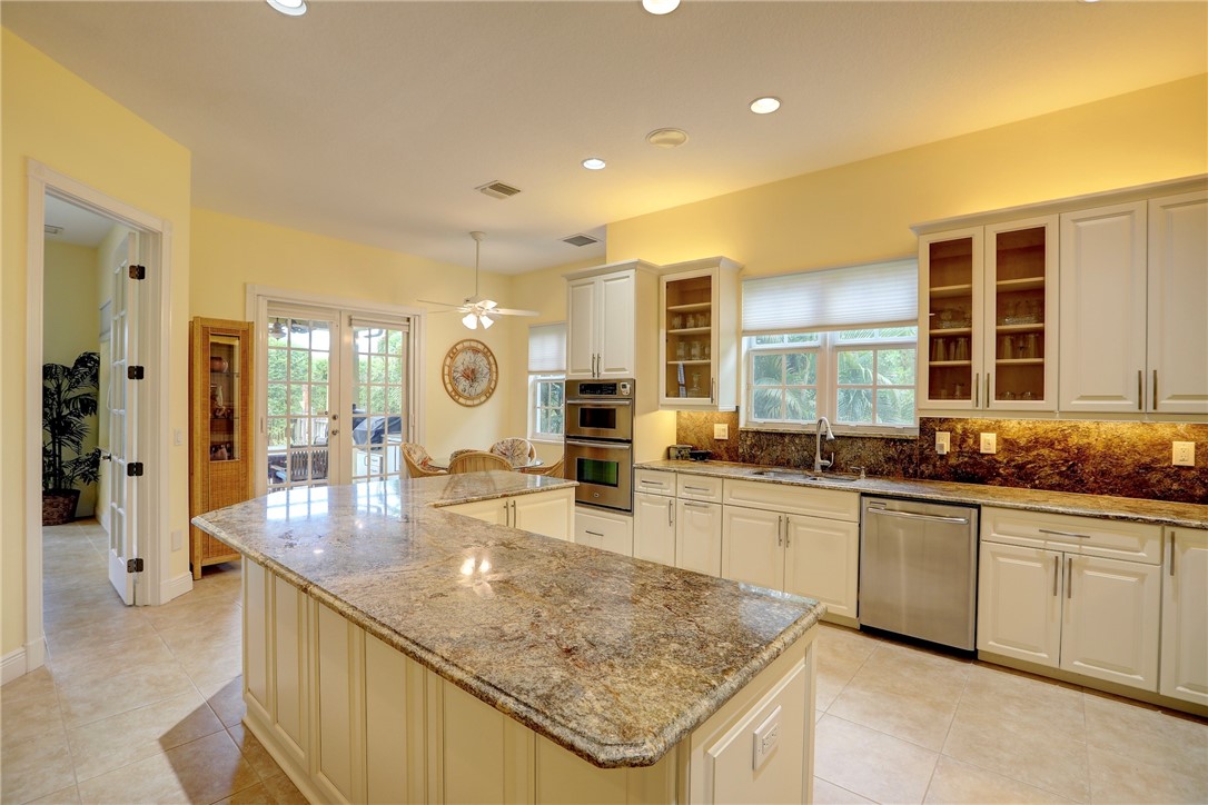 580 Cross Creek Circle