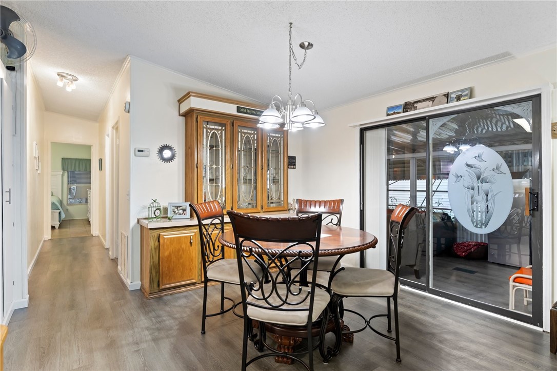 806 Sapodilla Drive