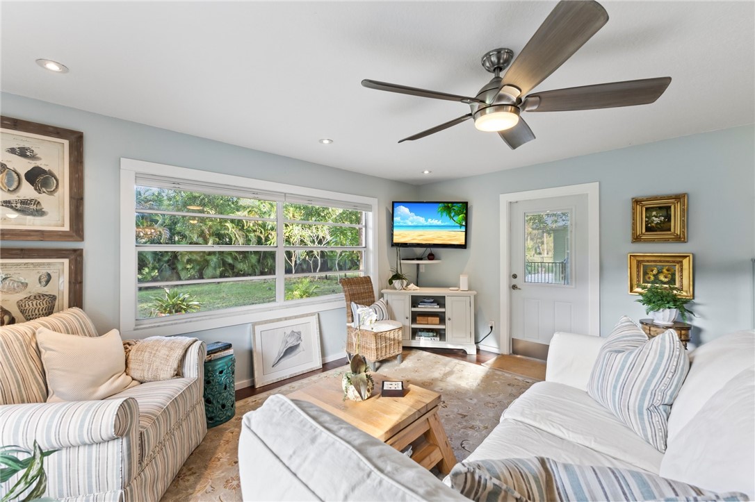 676 Royal Palm Place