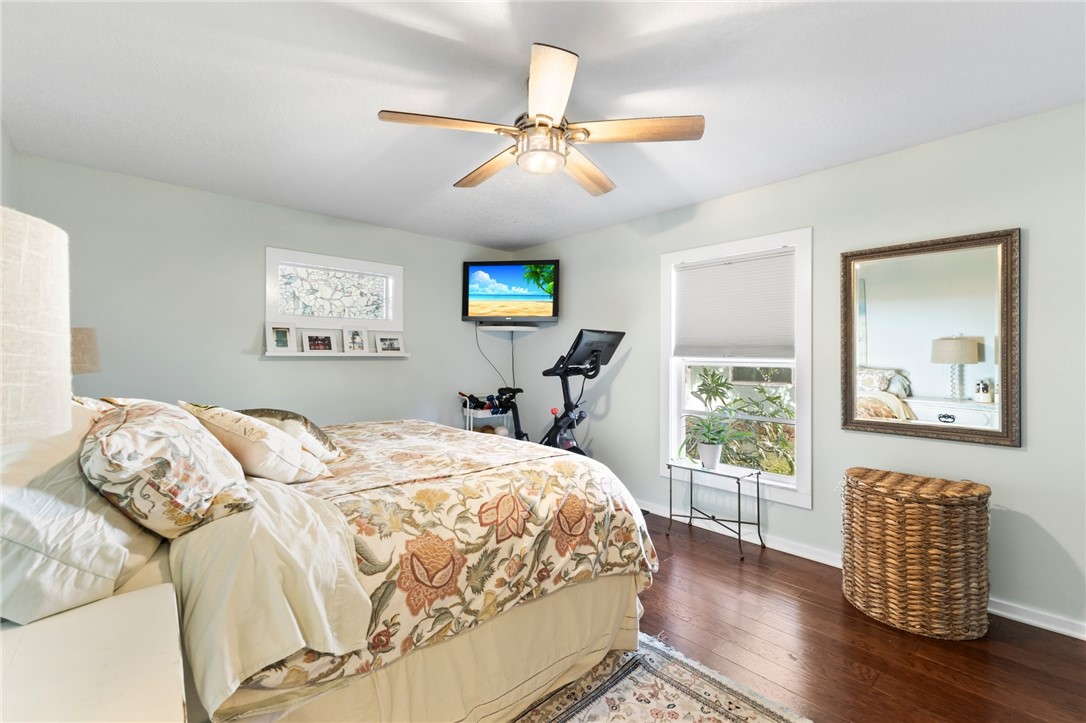 676 Royal Palm Place