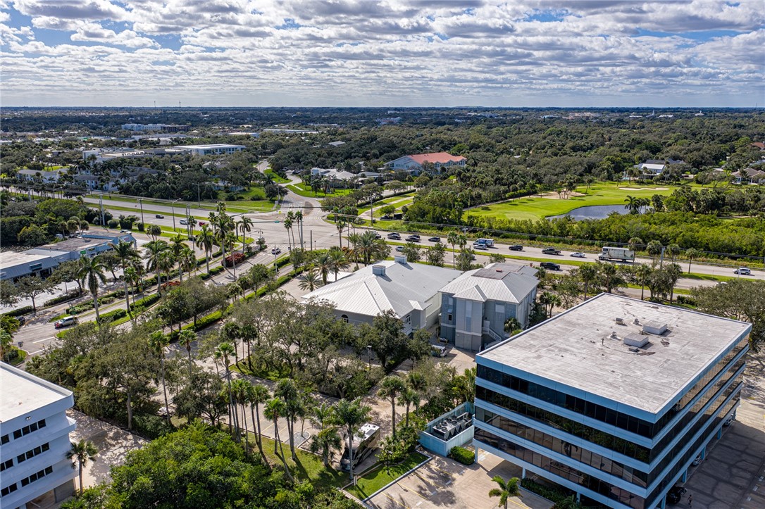 676 Royal Palm Place