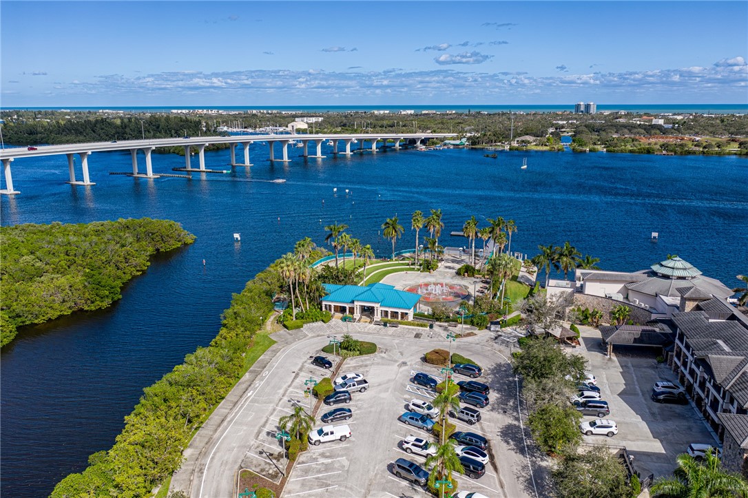 676 Royal Palm Place