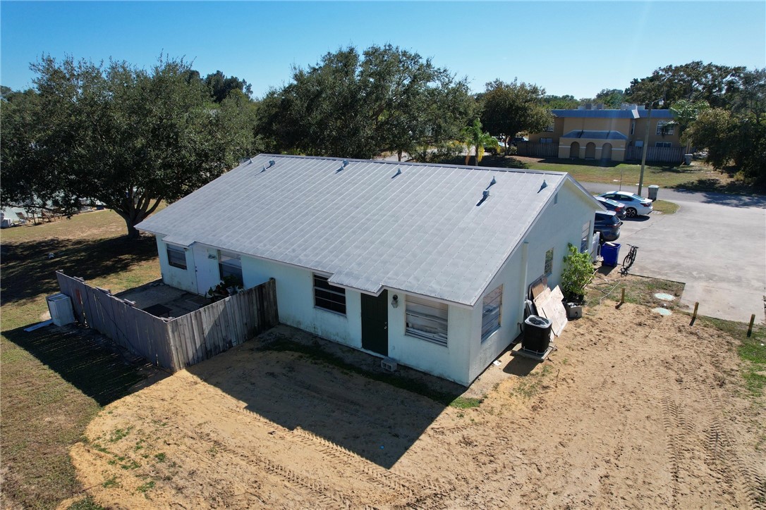 960 6th Street
