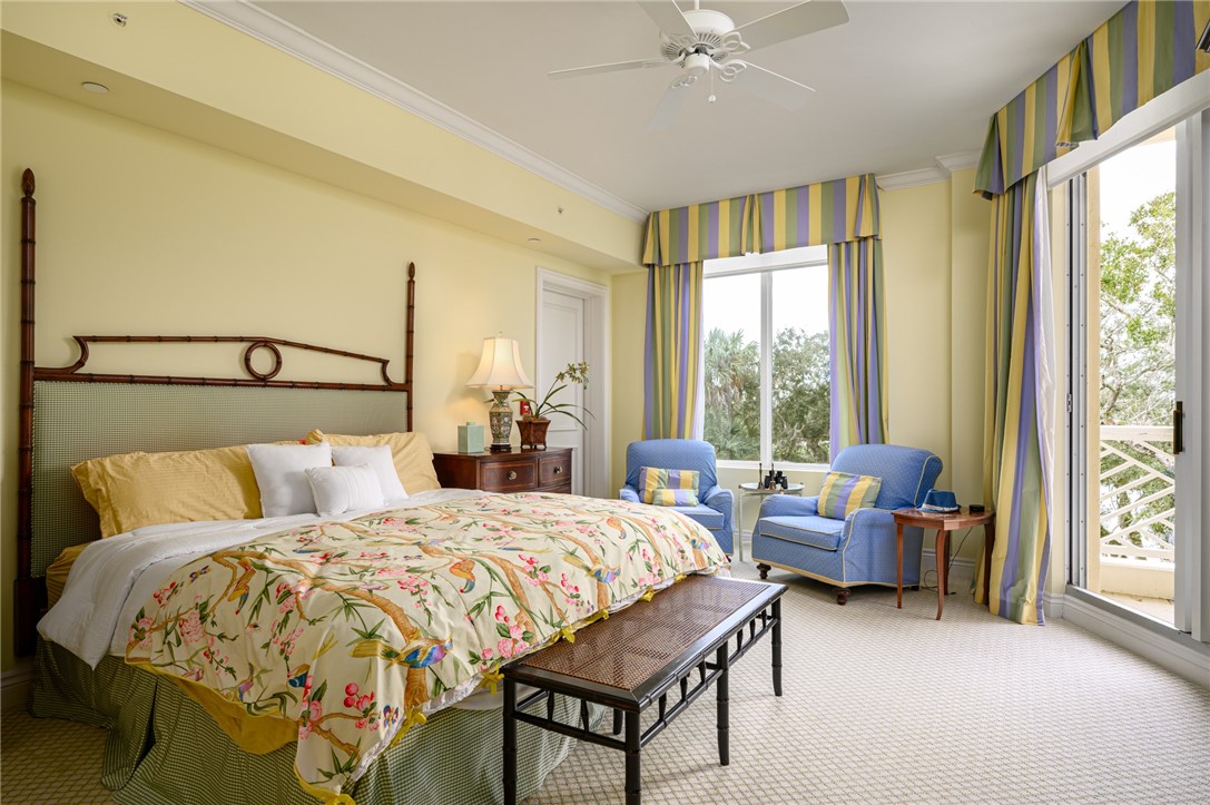 501 N Swim Club Drive 3B