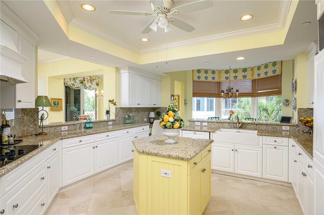 501 N Swim Club Drive 3B