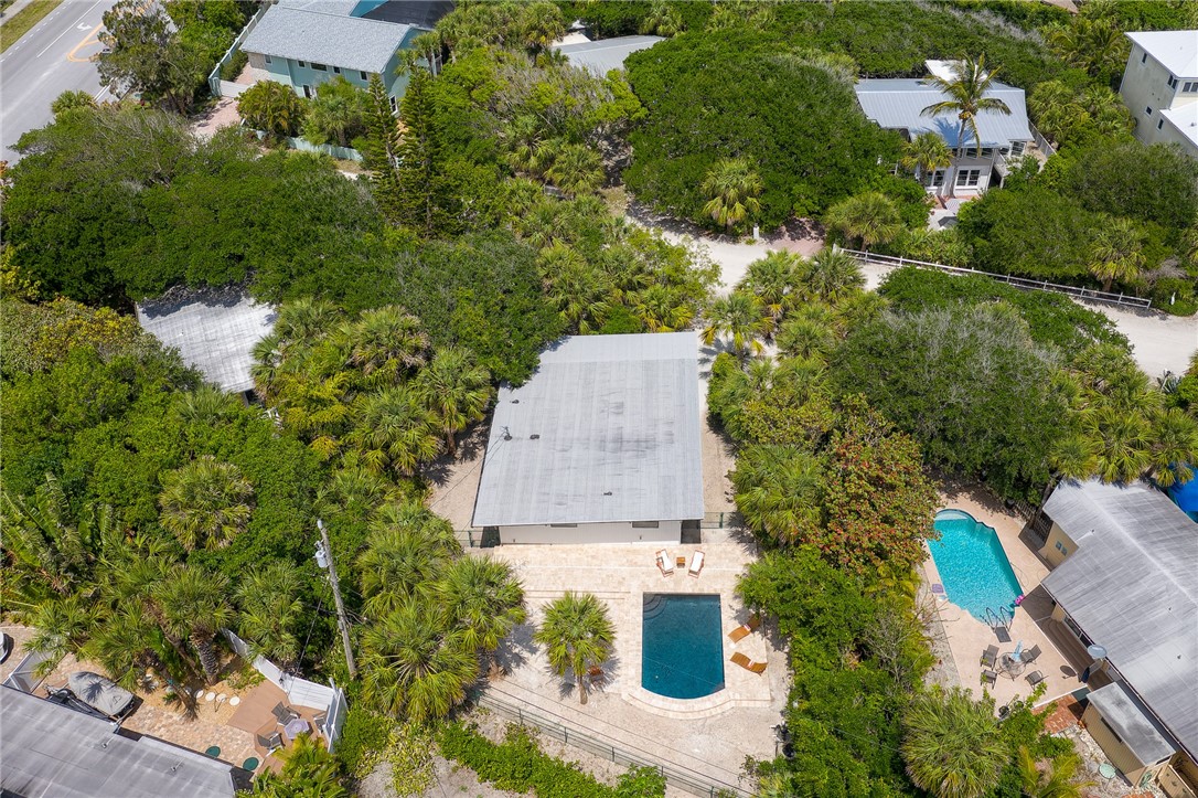 1861 E Barefoot Place