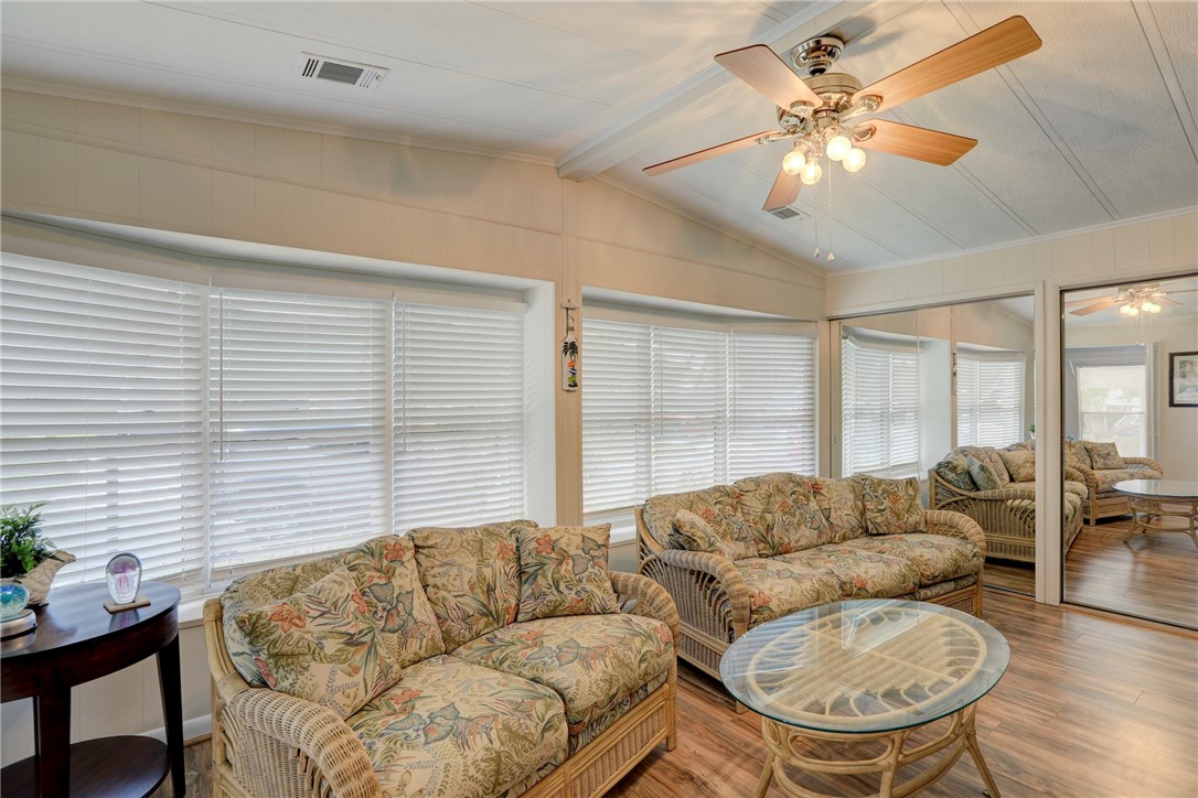 712 Bougainvillea Circle