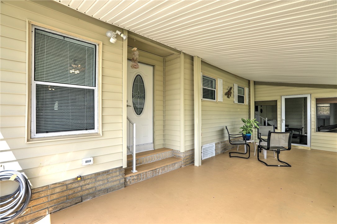 712 Bougainvillea Circle