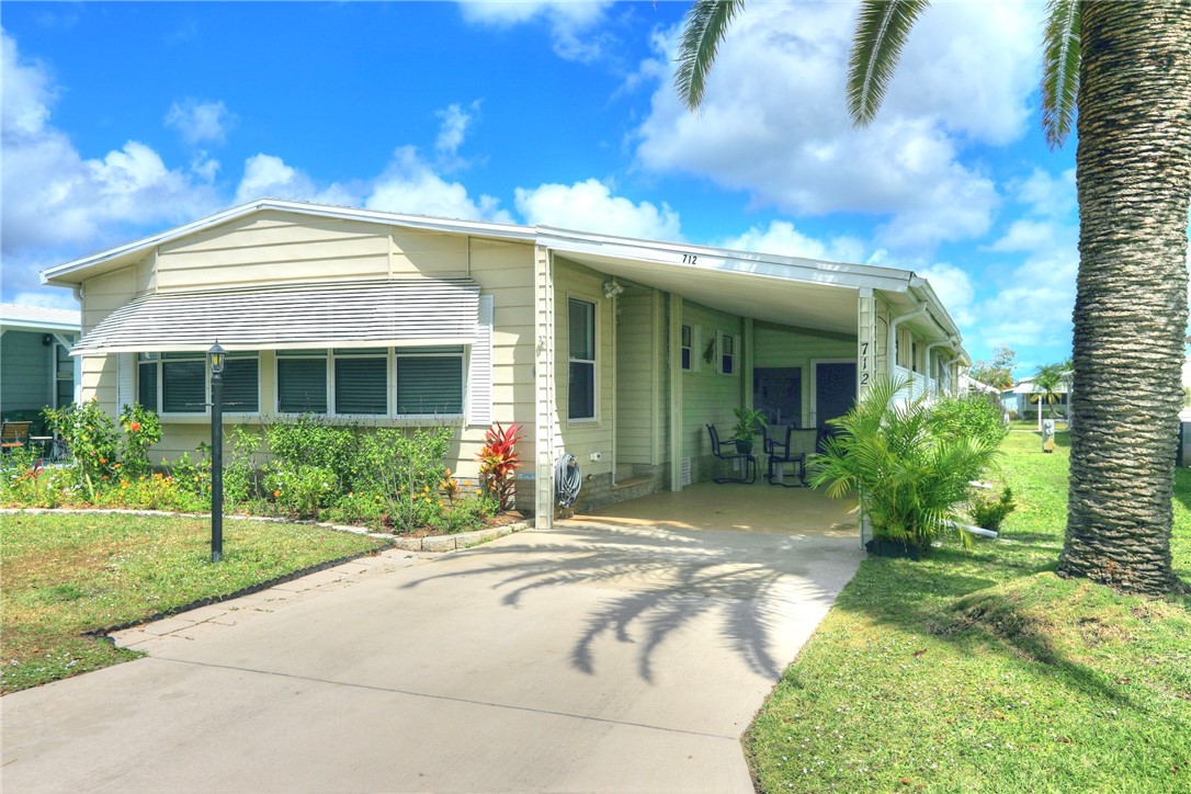 712 Bougainvillea Circle
