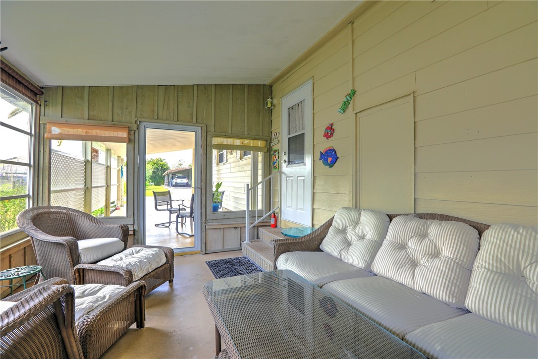 712 Bougainvillea Circle