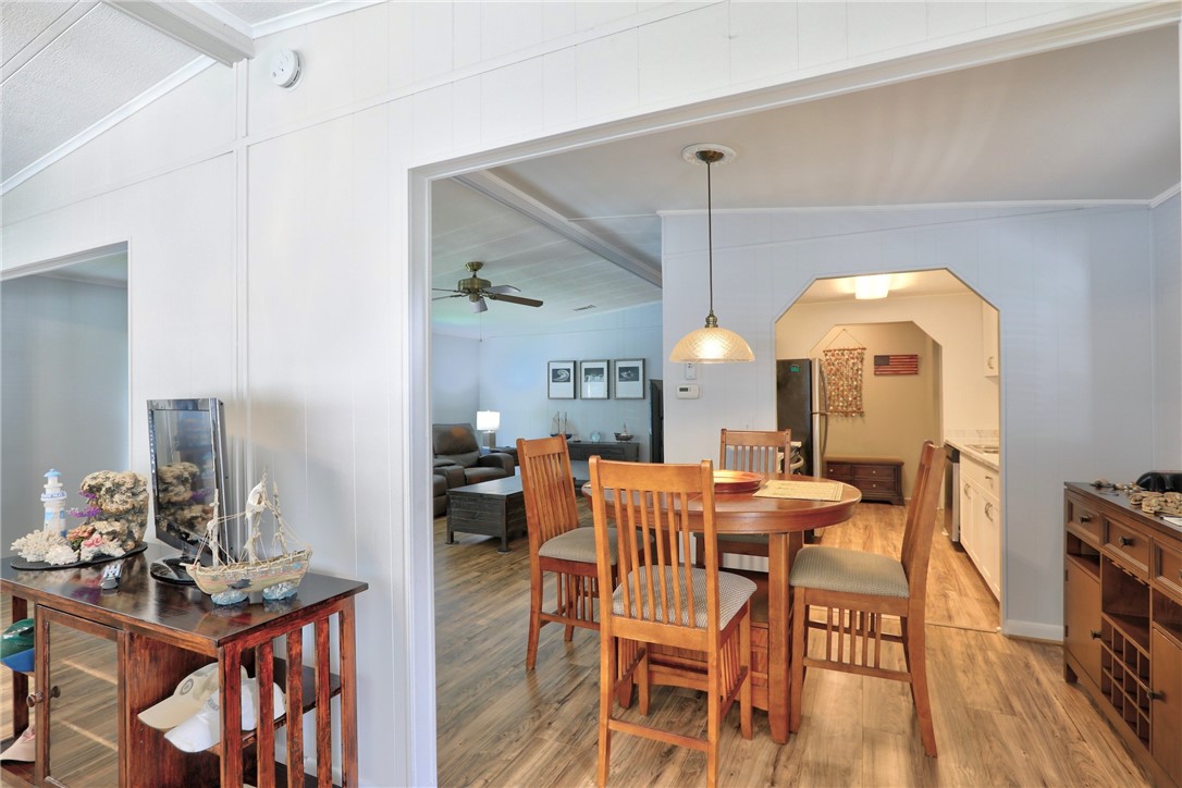 712 Bougainvillea Circle