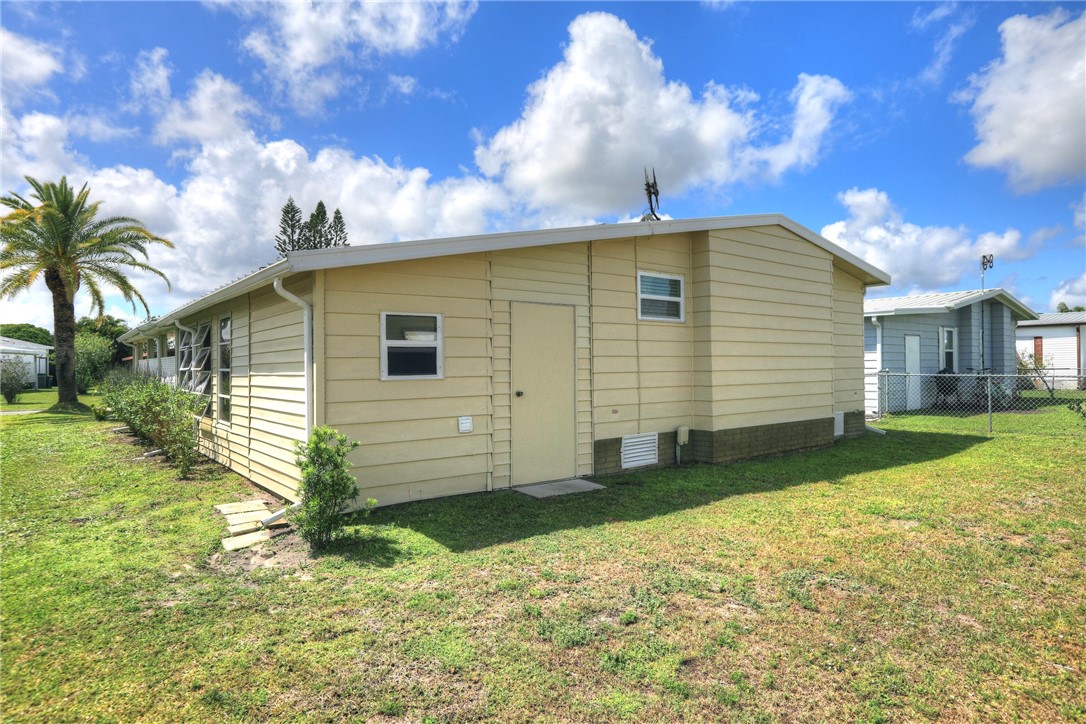 712 Bougainvillea Circle
