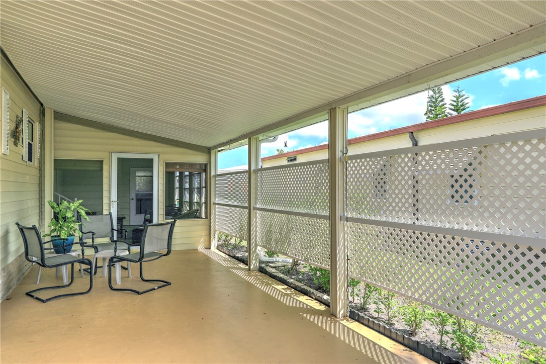 712 Bougainvillea Circle