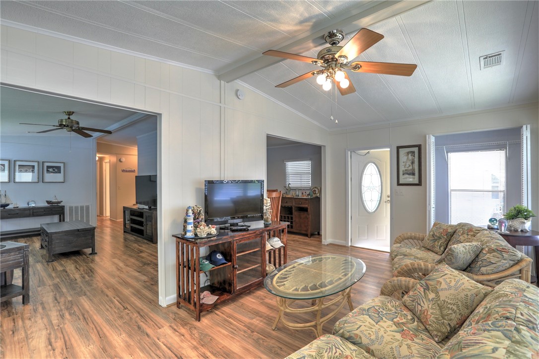 712 Bougainvillea Circle
