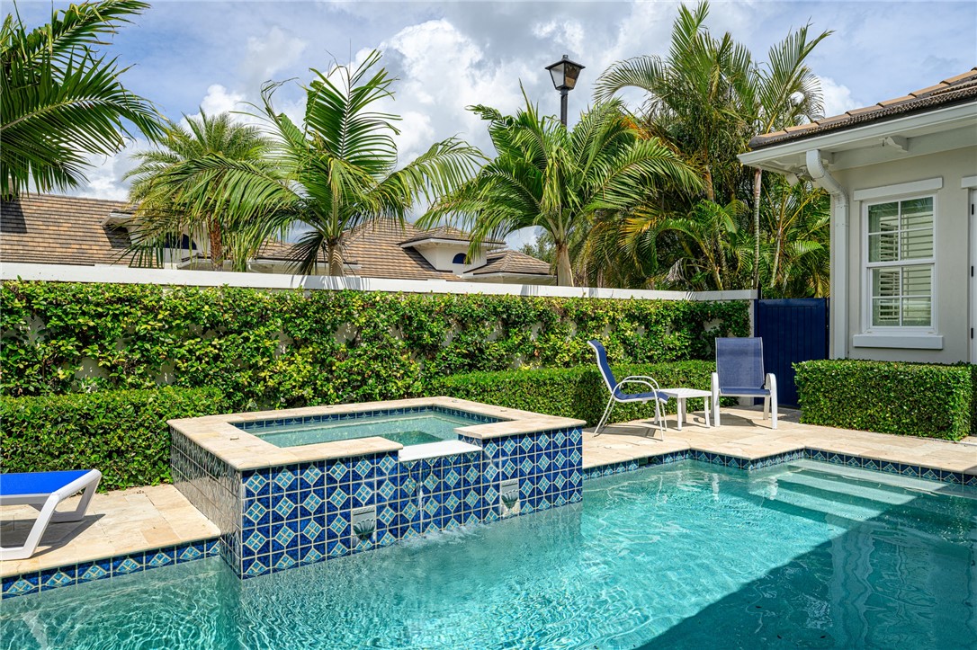 40 White Orchid Way