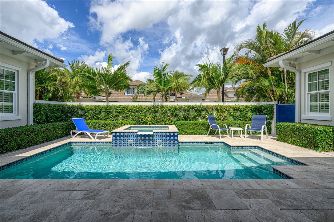40 White Orchid Way