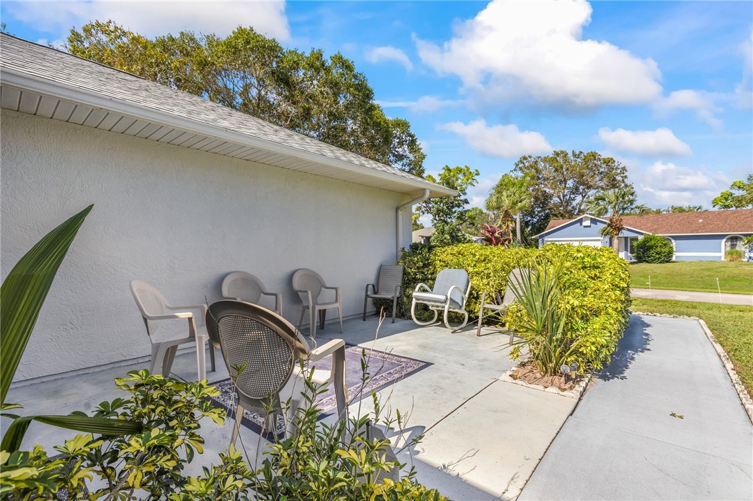 881 Foster Avenue