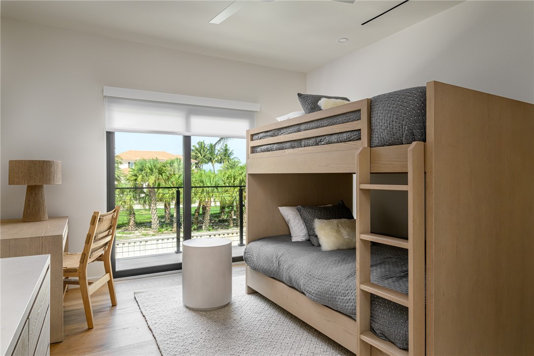 1110 Near Ocean Drive