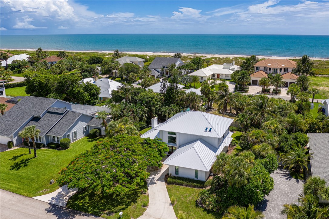 1110 Near Ocean Drive