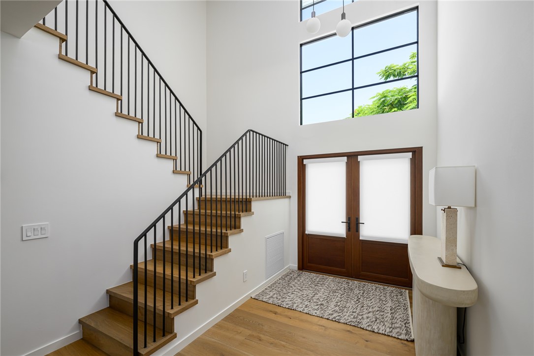 1110 Near Ocean Drive