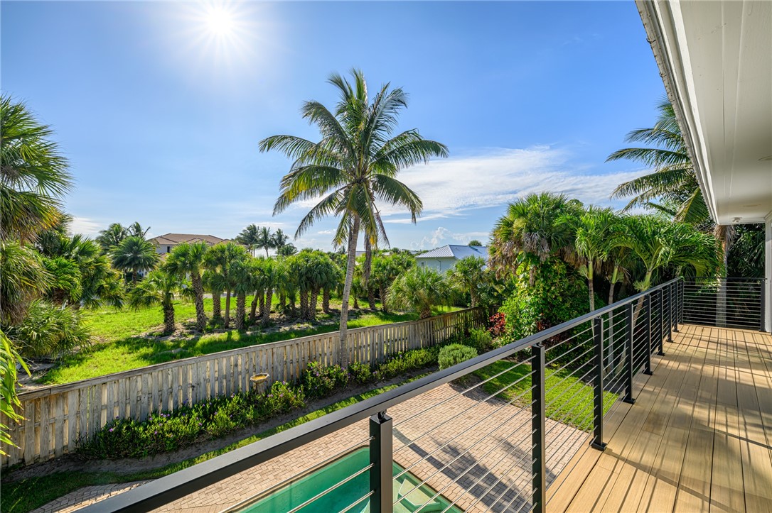 1110 Near Ocean Drive