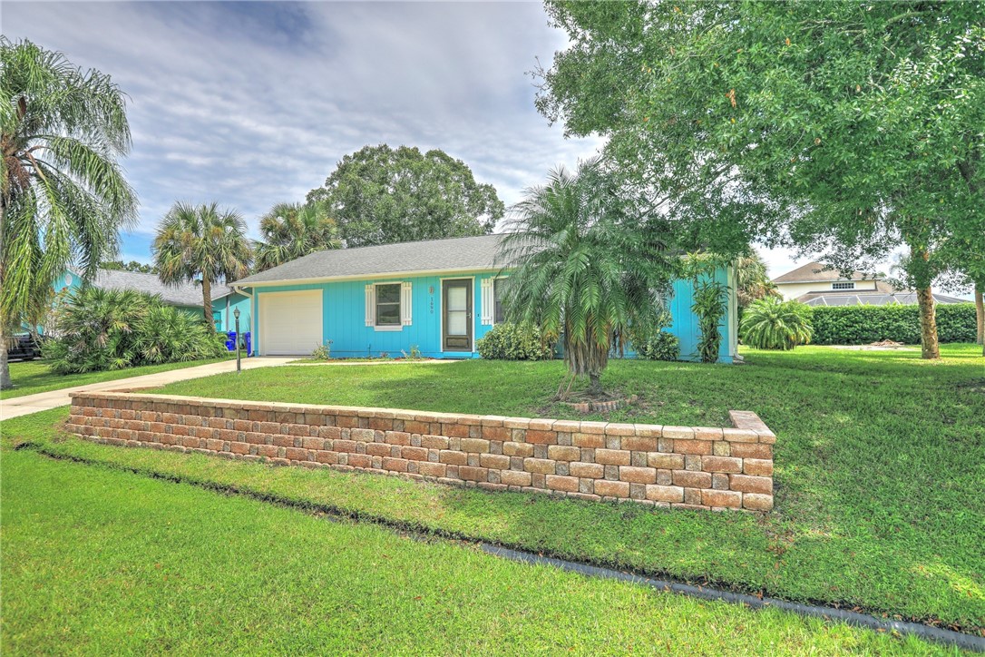 1690 Seahouse Street