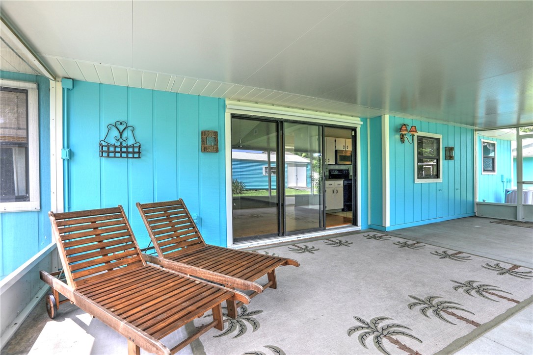 1690 Seahouse Street