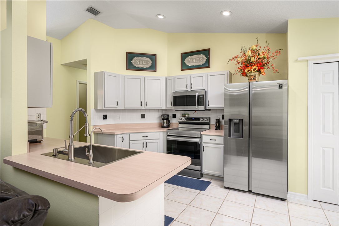 1401 Seahouse Street