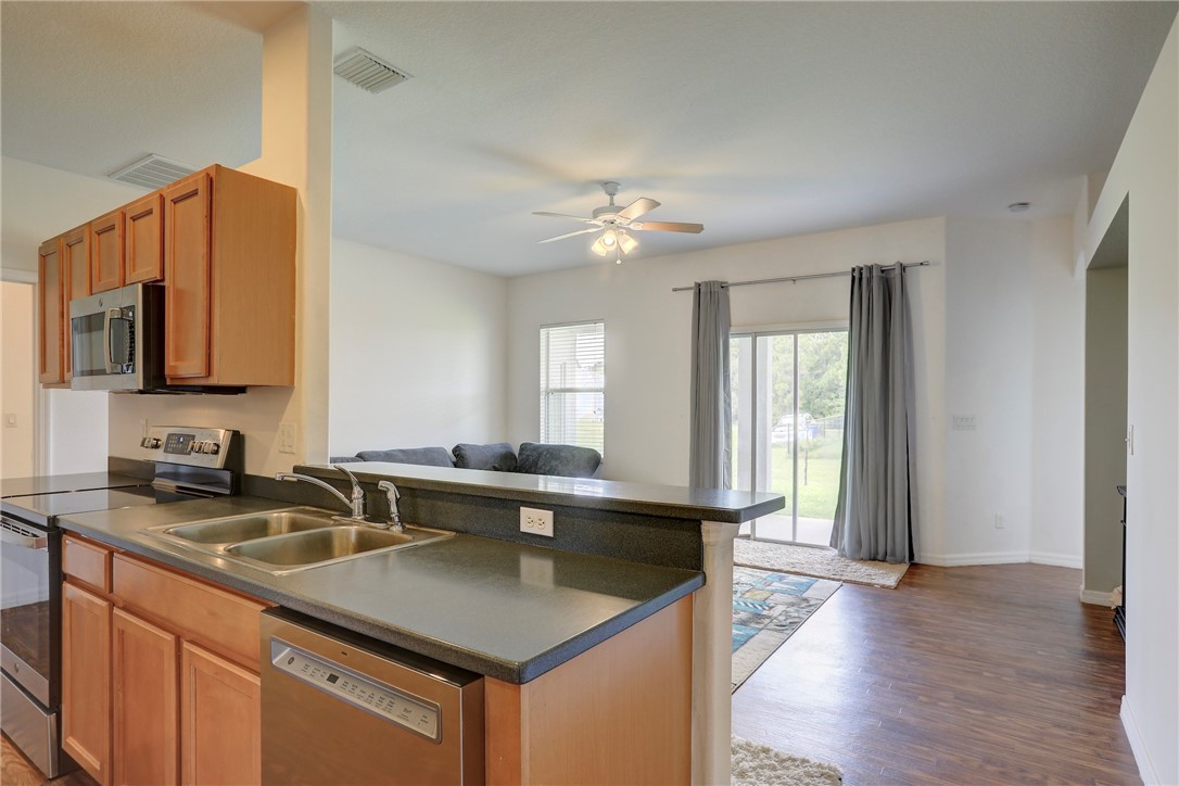8475 101st Court