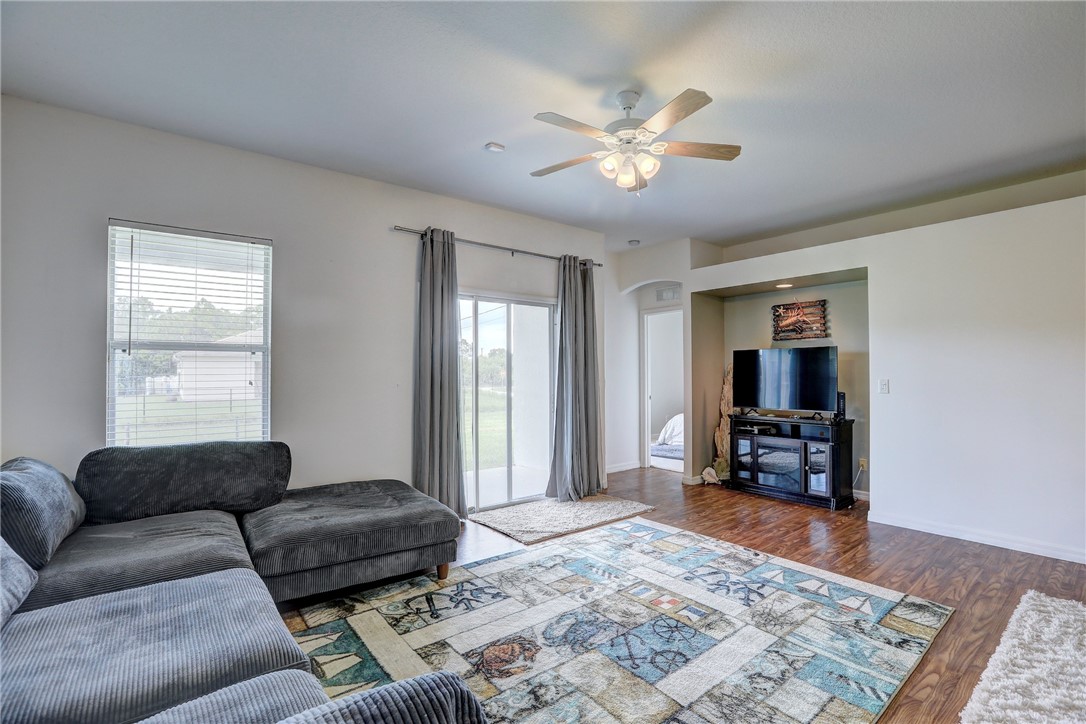 8475 101st Court