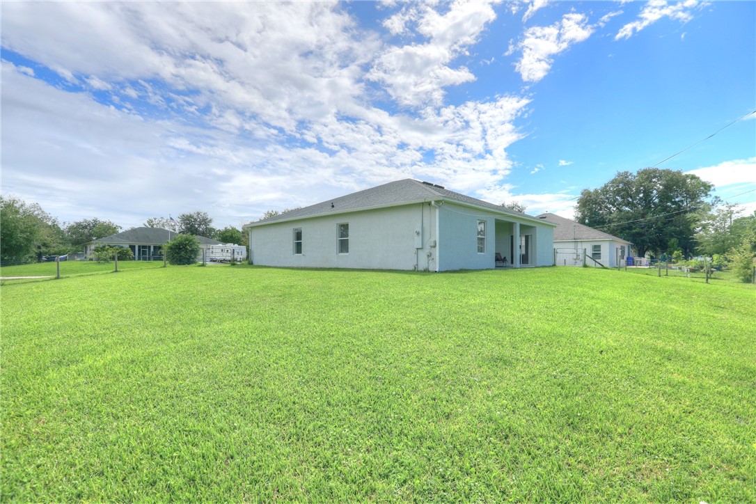 8475 101st Court