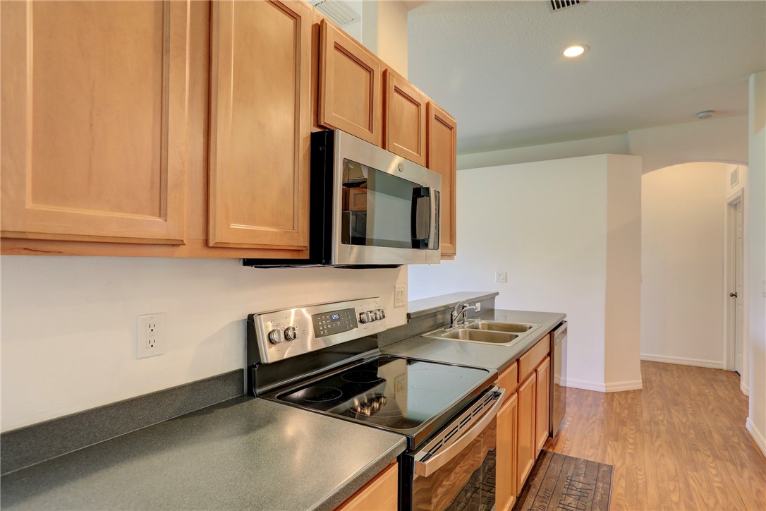 8475 101st Court