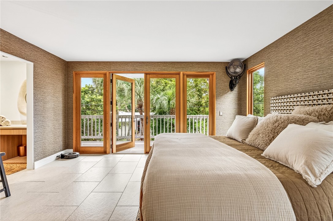 9415 Periwinkle Drive